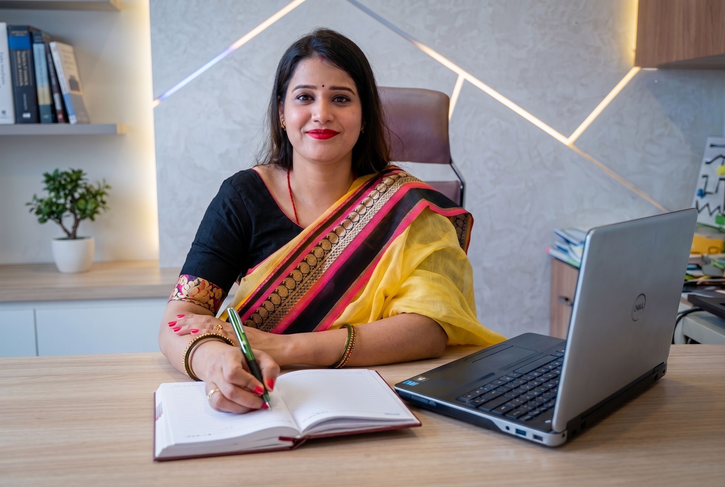 Mrs. Shilpa Tiwari